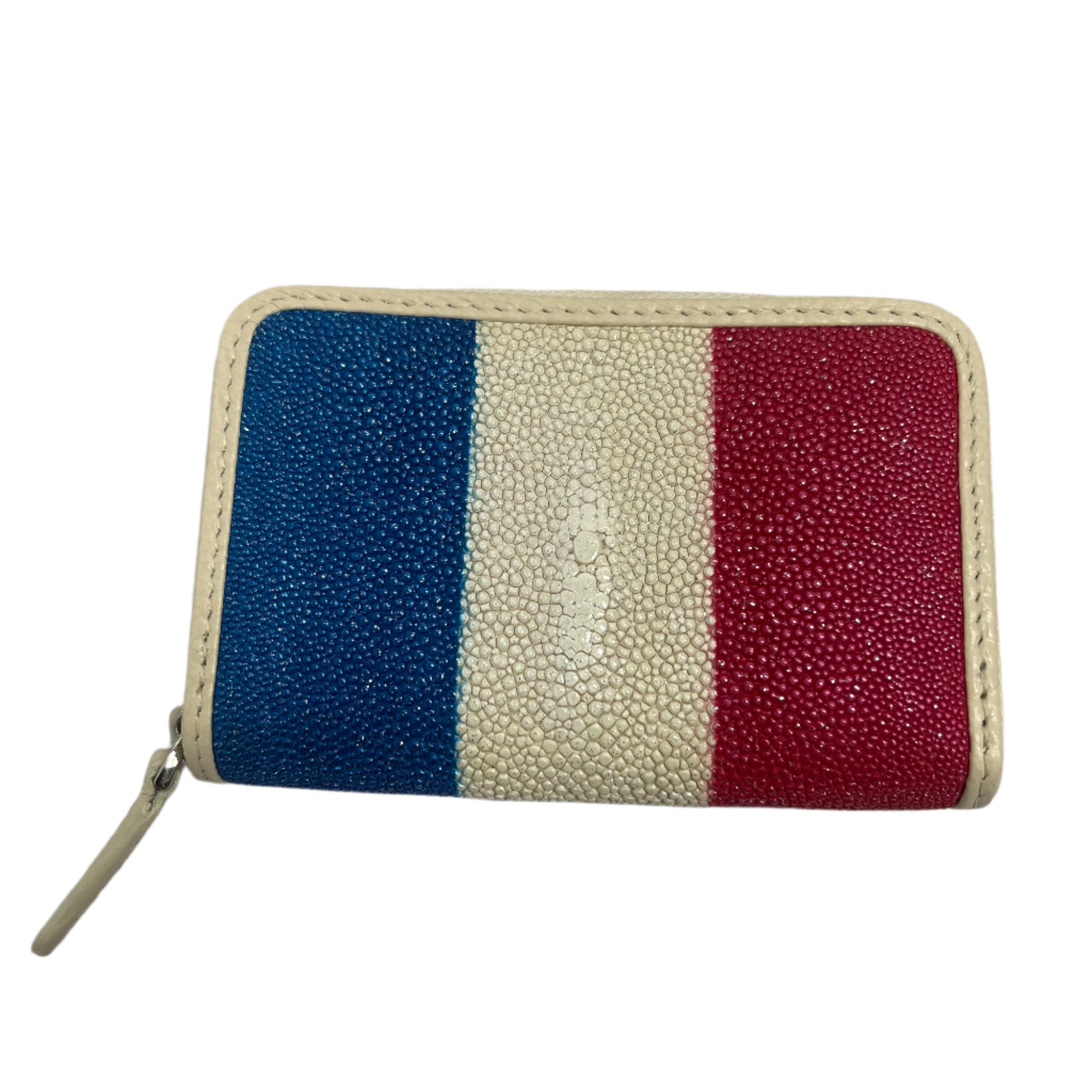 Stingray Leather Zippered Wallet w/Design