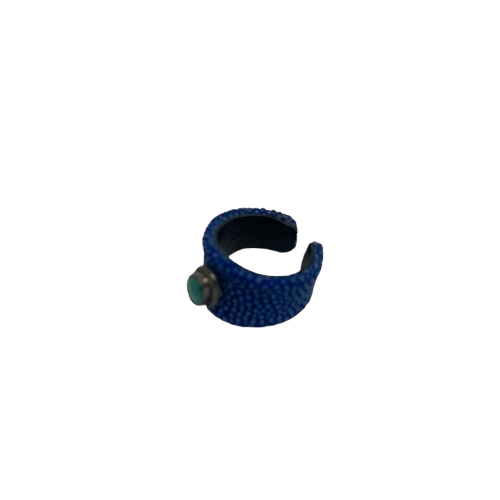 Stingray Leather Ring with Turquoise Gemstone